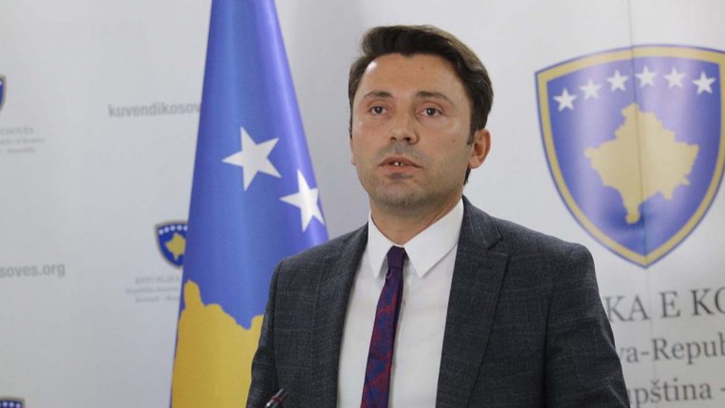 Nis shqyrtimi i amandamenteve për zgjedhjen e Presidentit nga populli