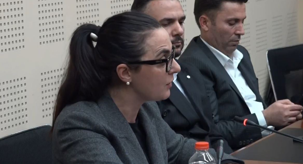 Lushaku-Sadriu për amendamentet: S’është mirë në natën e fundit të përdoren këto situata