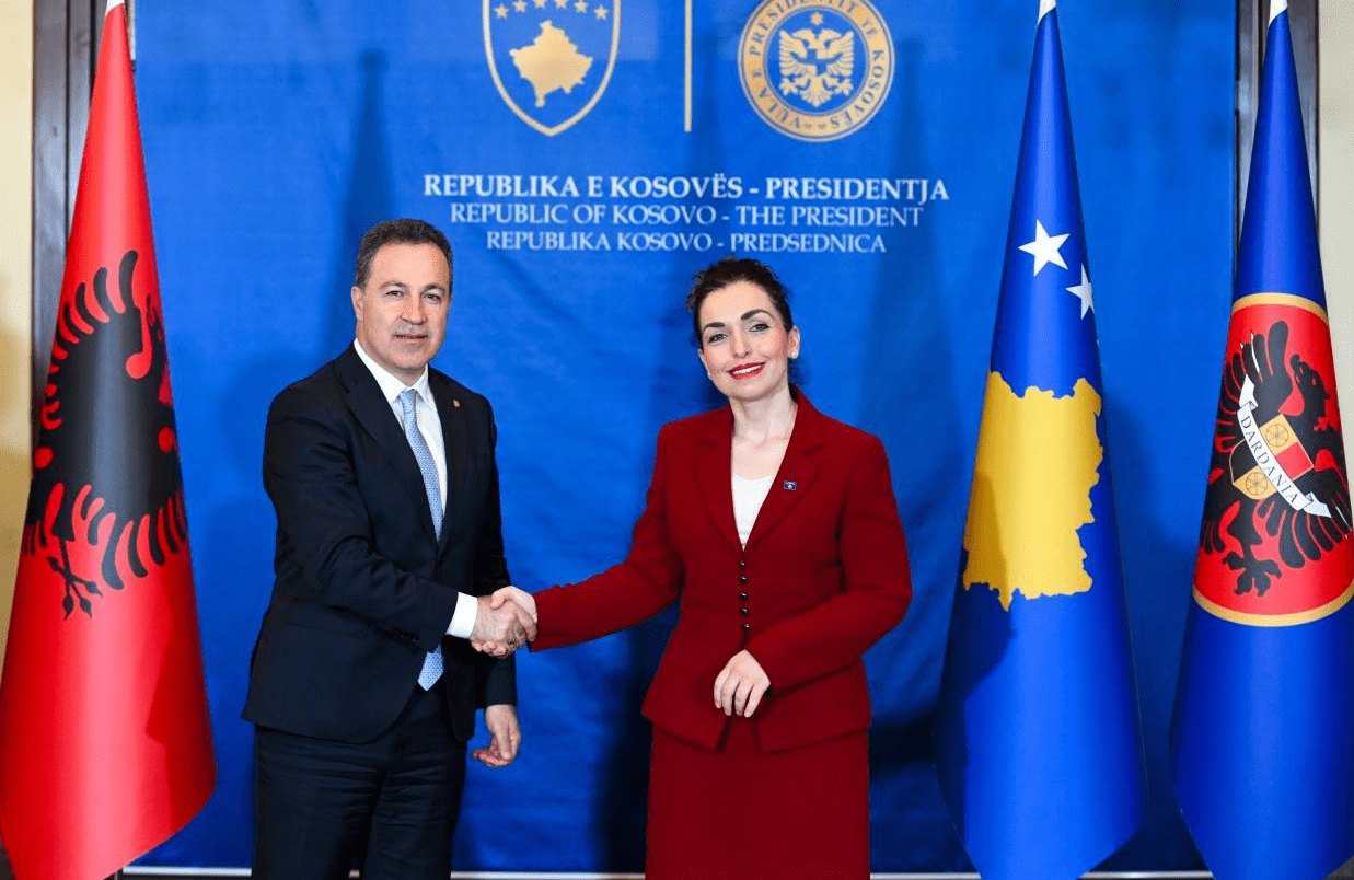 Kosova dhe Shqipëria rikonfirmojnë aleancën strategjike në takimin Osmani-Peleshi