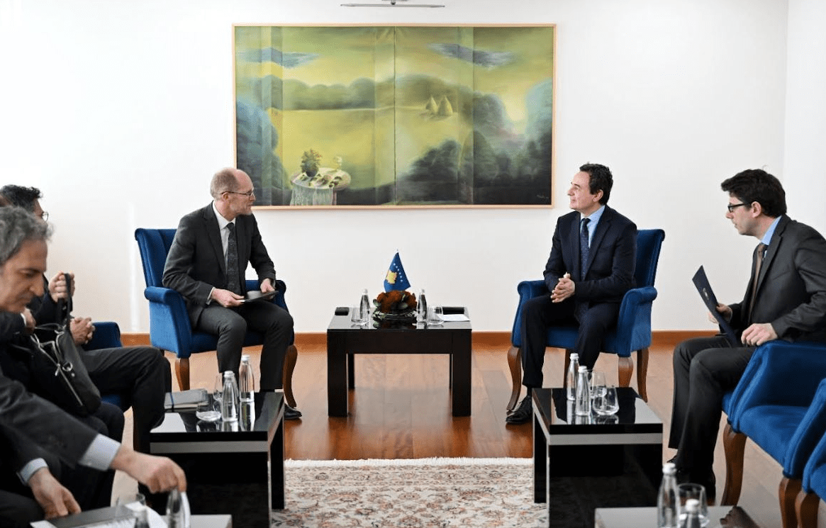 Kurti flet me përfaqësuesit e BERZh-it për avancimin e projekteve infrastrukturore