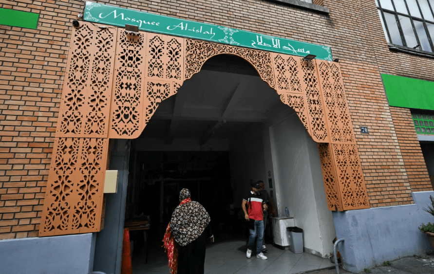 Si rekrutoi Rusia spiunë nga Serbia, për trazira në Francë dhe Gjermani