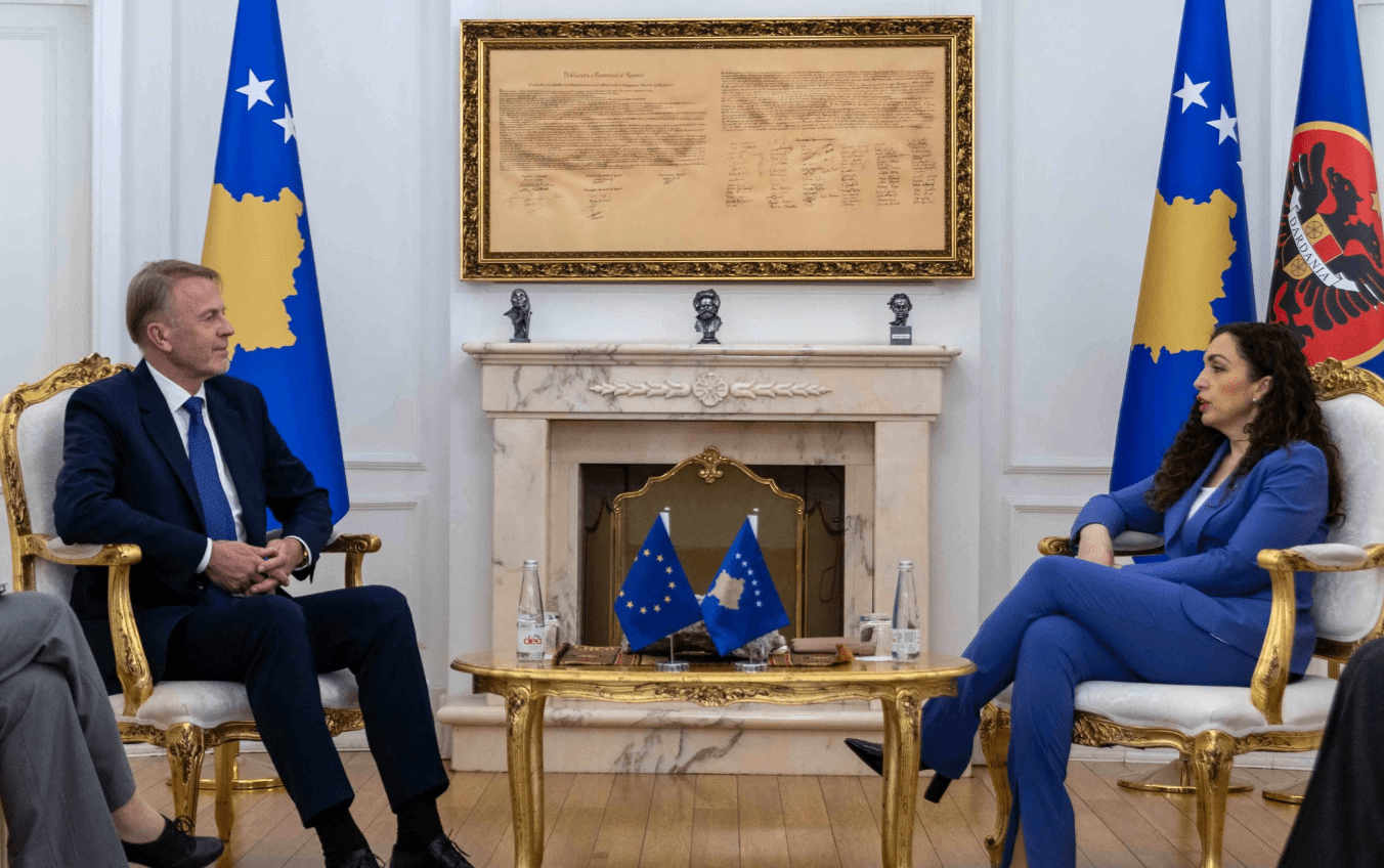 Orav përfundon misionin në Kosovë, mban takim lamtumirës me Osmanin