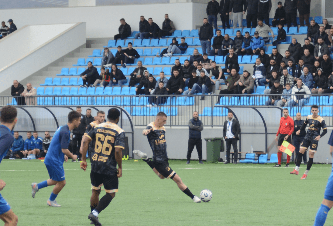 Përleshje në ndeshjen Vjosa – Vushtrria, dy të arrestuar