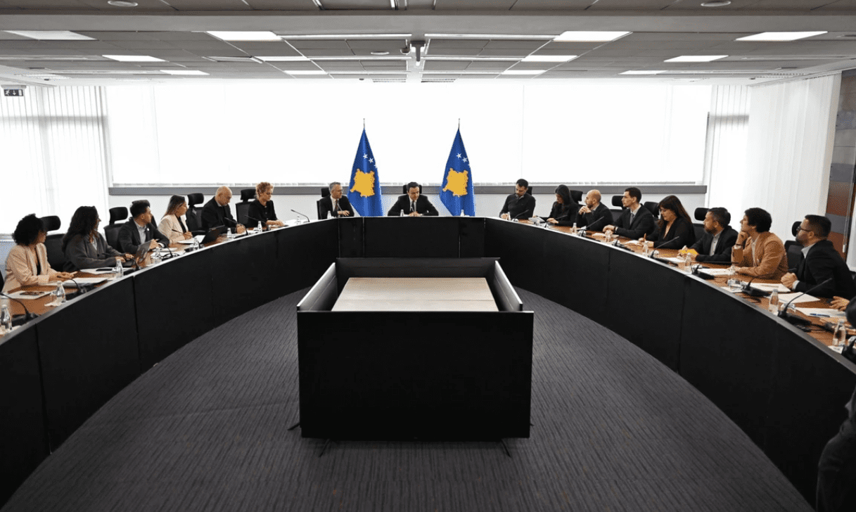 Kritikat e mediave ndaj Qeverisë, Kurti: Liria e shprehjes mbrohet