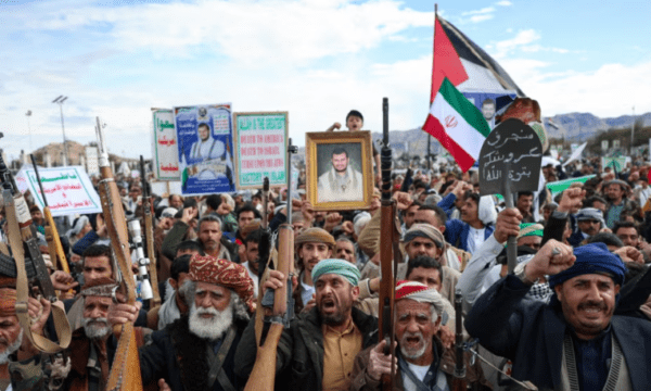 Përfshirja e Huthëve në luftën në Iran rrit shqetësimet për krizë të dyfishtë