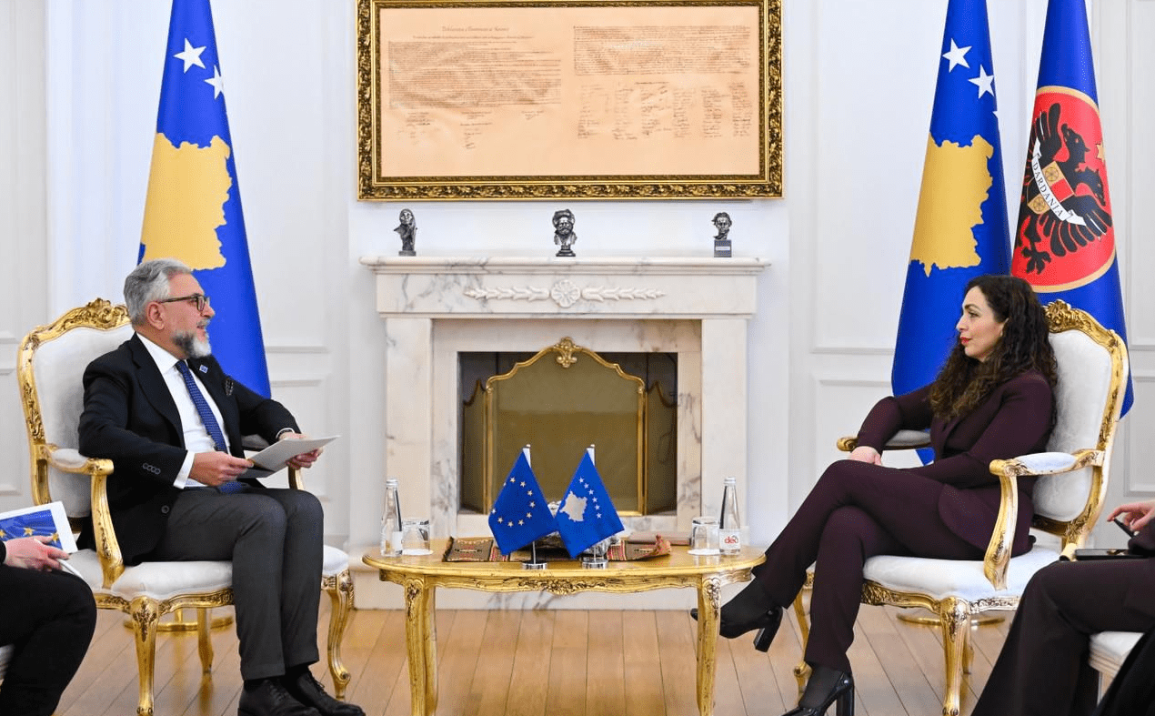 Osmani takohet me shefin e EULEX-it, ja se për çka folën