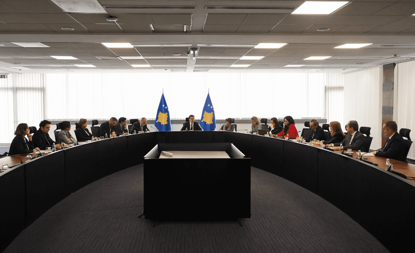 Bashkëpunimi Kosovë – OKB, temë në takimin e Kurtit me përfaqësuese të organizatës