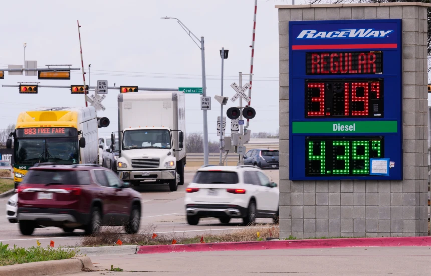 Tensionet në Lindjen e Mesme, Irani paralajmëron rritje drastike të çmimit të naftës