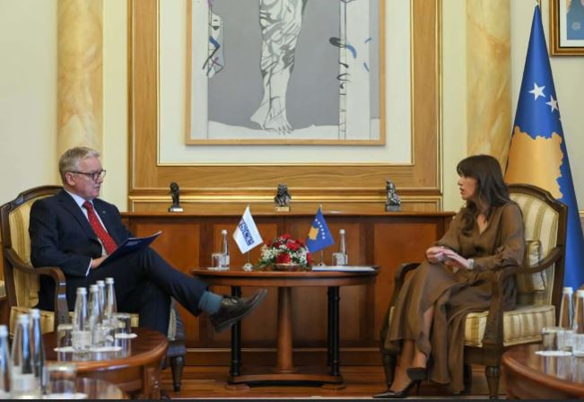 Bashkëpunimi Kuvend – OSBE në fokus të takimit mes Haxhiut dhe McGurk