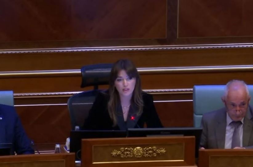 Seanca pa opozitën, pritet shpërbërja e Kuvendit