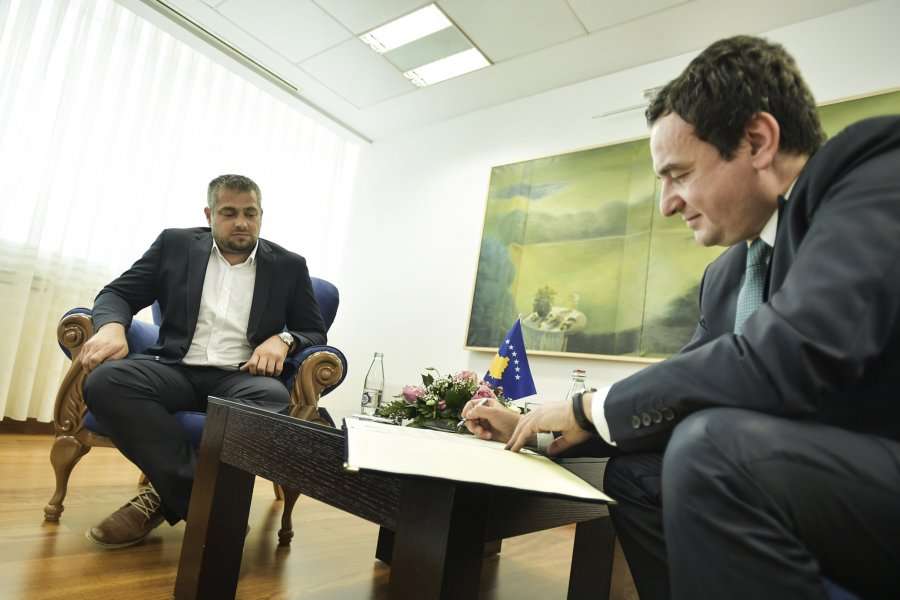 U përfol si kandidat për president, Andin Hoti: Kjo është hajgare