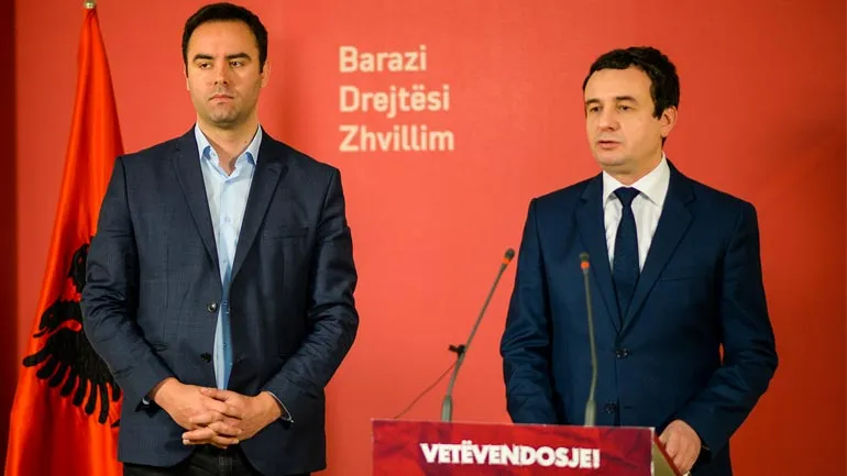 Reuters për shpërndarjen e Kuvendit: Opozita kërkoi president konsensual, Kurti e propozoi ministrin e jashtëm