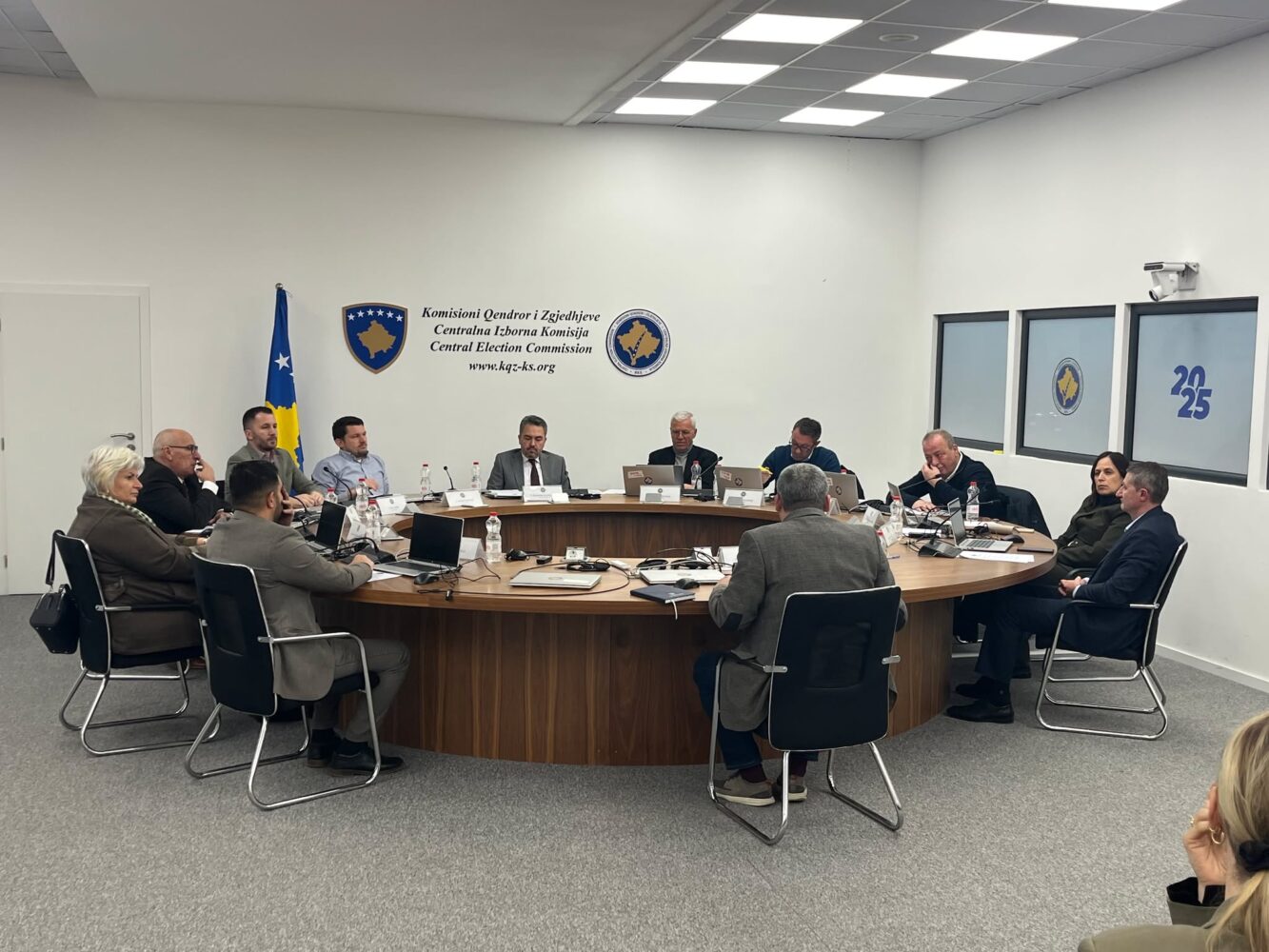 KQZ së shpejti pa mandat teksa zgjedhjet e parakohshme janë në pikëpyetje