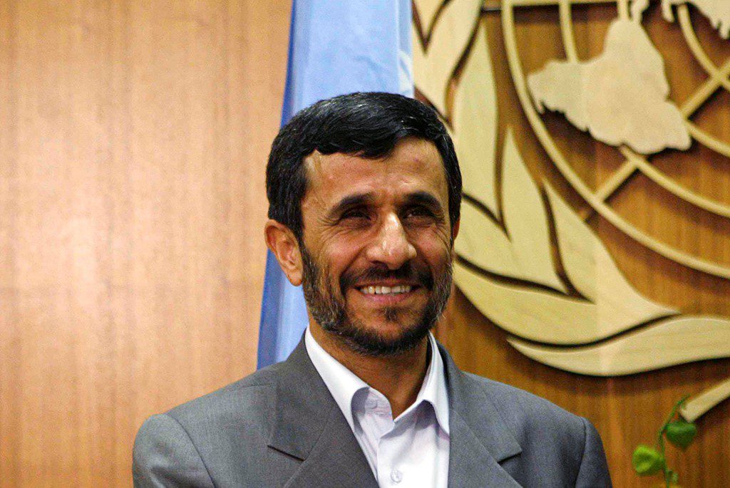 Vritet ish-presidenti iranian, Ahmadinejad