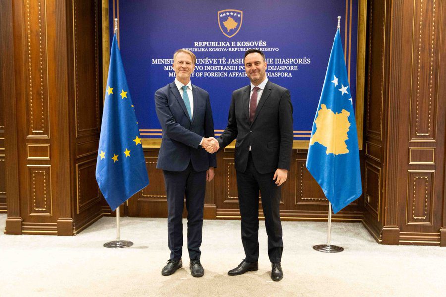 Orav pas takimit me Konjufcën: BE-ja qëndron në anën tuaj