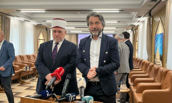 Rama uron festën e Bajramit nga BIK-u