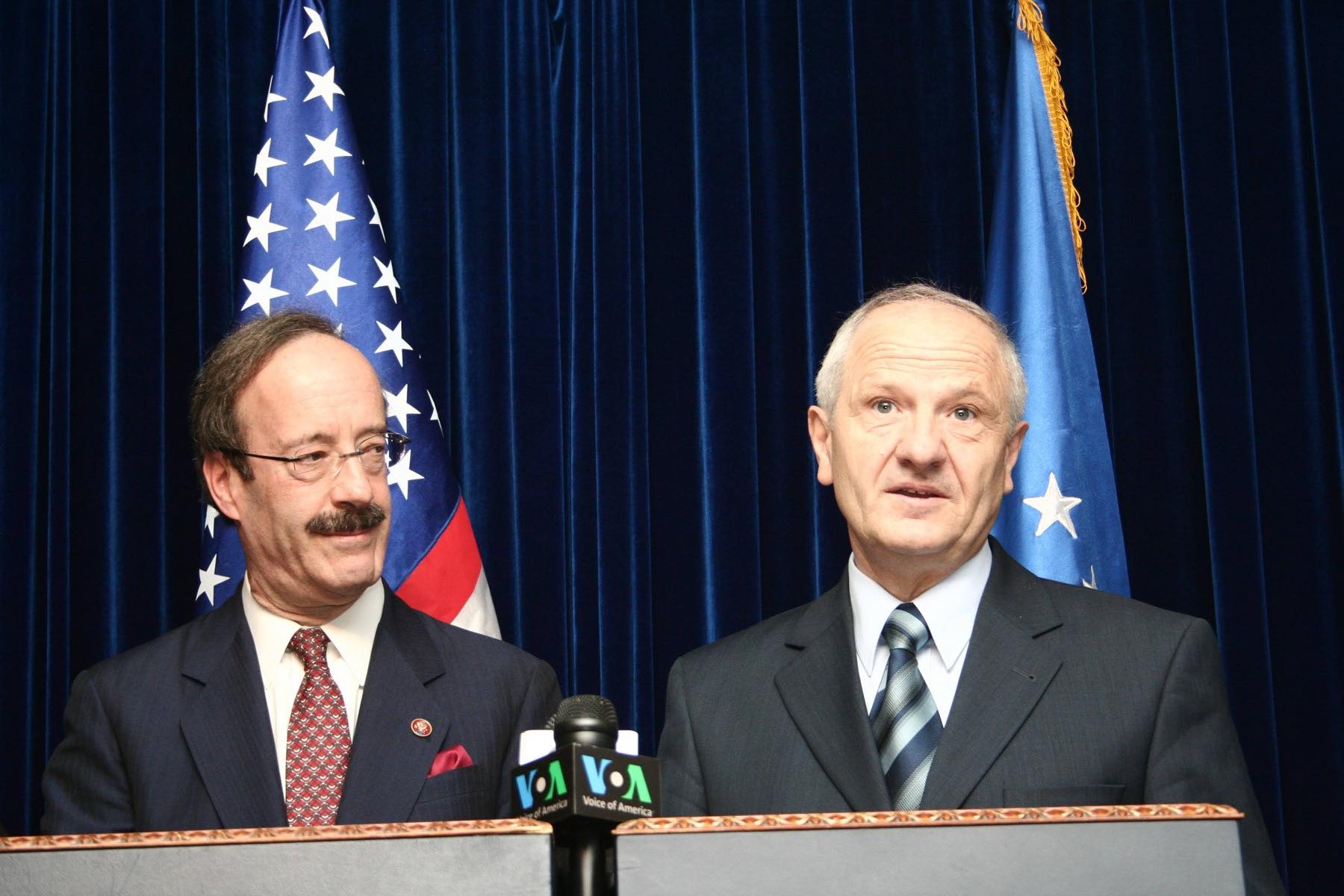 Ish-Presidenti Sjediu për Engel: Personalitet i rrallë e i papërsëritshëm, i falemi përjetë angazhimit të tij