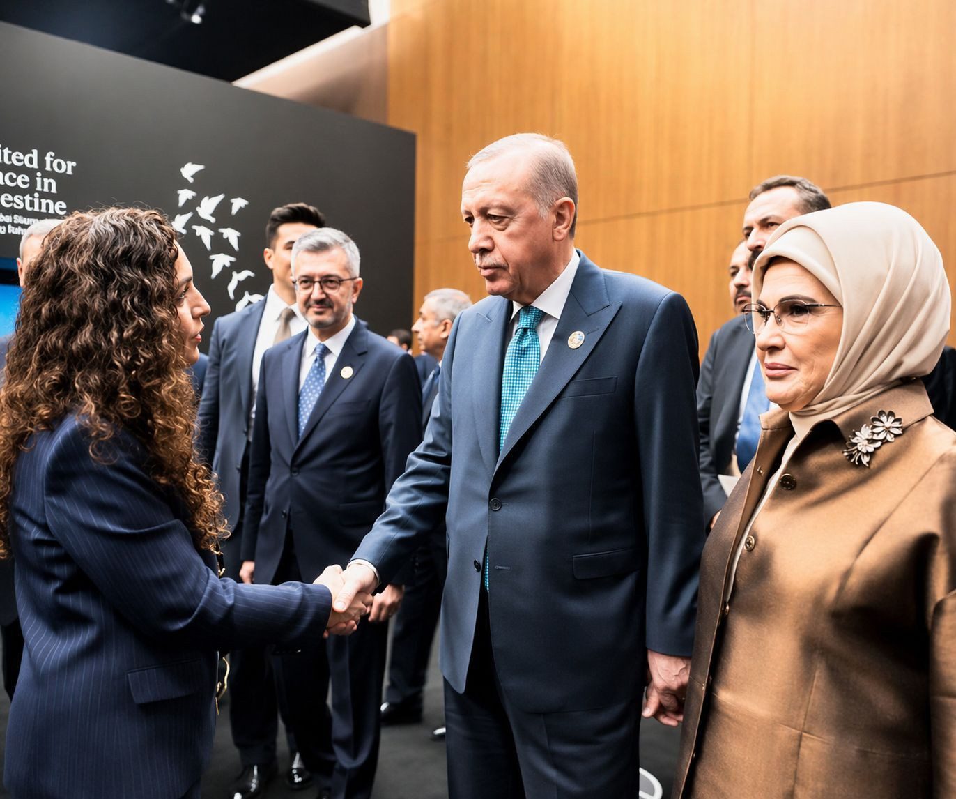 Vjosa Osmani falënderon presidentin Erdogan për ftesën në Forumin Diplomatik të Antalias