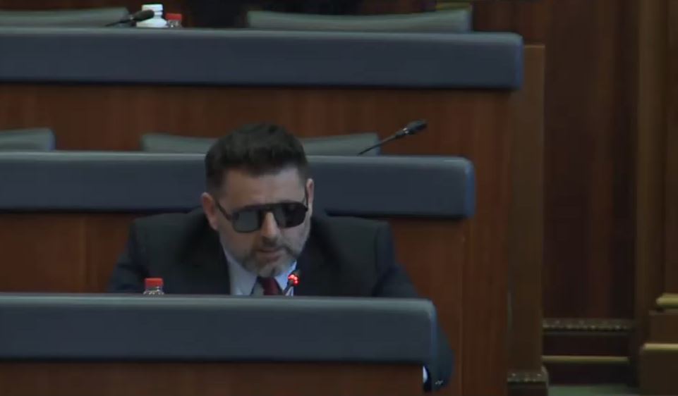 Berisha: Keni menu që me një shirit ndër sjetëll, Salih Zyba e Enver Dugolli kanë me na marrë shtëpitë