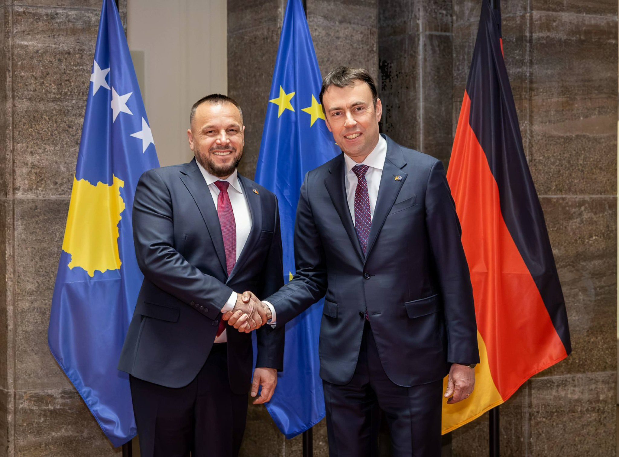 Maqedonci në Gjermani diskuton për thellimin e bashkëpunimit në industrinë e mbrojtjes