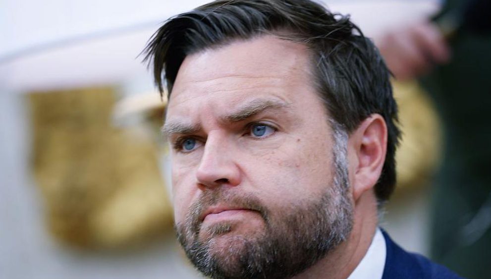 JD Vance arrin në Pakistan për negociatat me Iranin