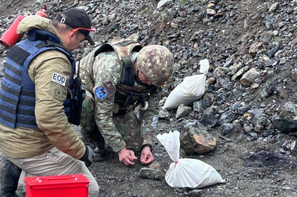 Ushtarë nga Austria, Italia dhe Rumania në KFOR trajnohen për asgjësimin e mjeteve shpërthyese