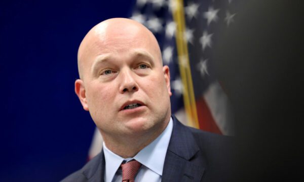 Ambasadori Whitaker i kërkon Serbisë që të rreshtohet me Perëndimin