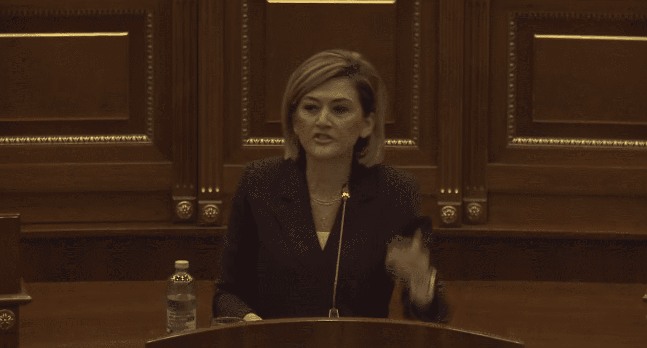 Kusari-Lila: Ulja e akcizës për naftën vendim i lehtë, me dëm të madh