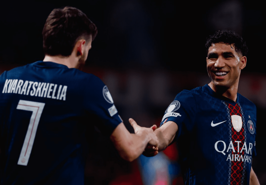 Parisi mposhtë Liverpoolin, me një hap në gjysmëfinale