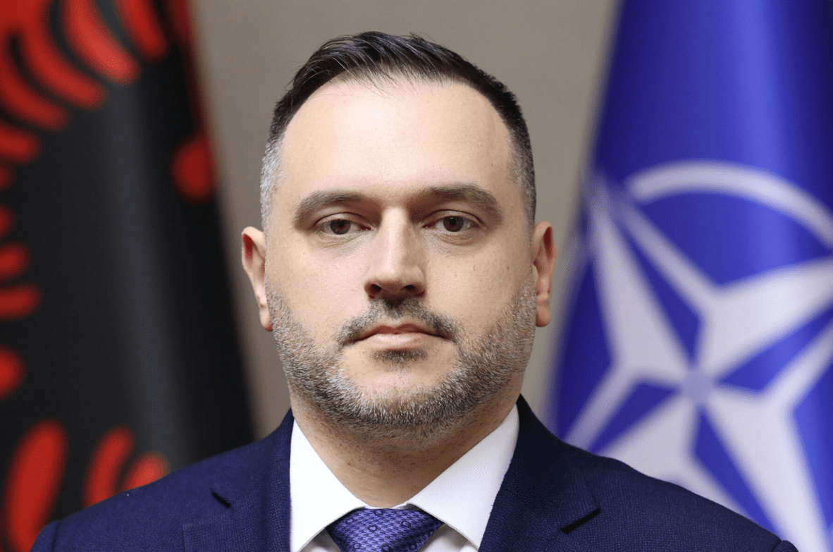 Ministri i Mbrojtjes i Shqipërisë nesër viziton Kosovën