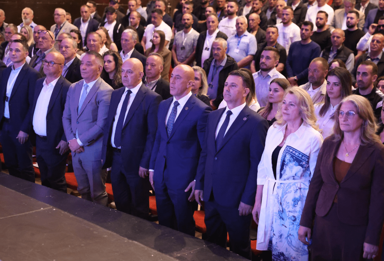 AAK mban Kuvendin e 10-të në Gjakovë, Flamur Fetahaj zgjidhet kryetar i Degës