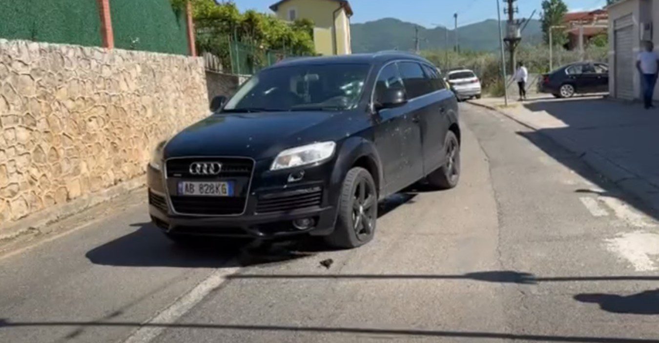 Atentat në Lezhë: Dyshohet se dy persona janë vrarë brenda veturës