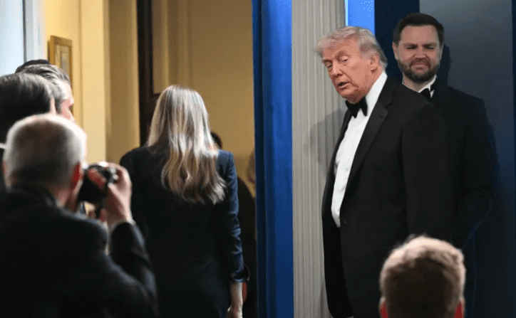 Publikohen fotografi nga incidenti me armë në Uashington