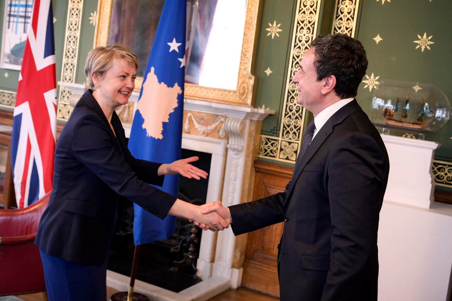 Kurti nga Londra: Britania partner kyç strategjik, synojmë thellim të bashkëpunimit në fushën e mbrojtjes