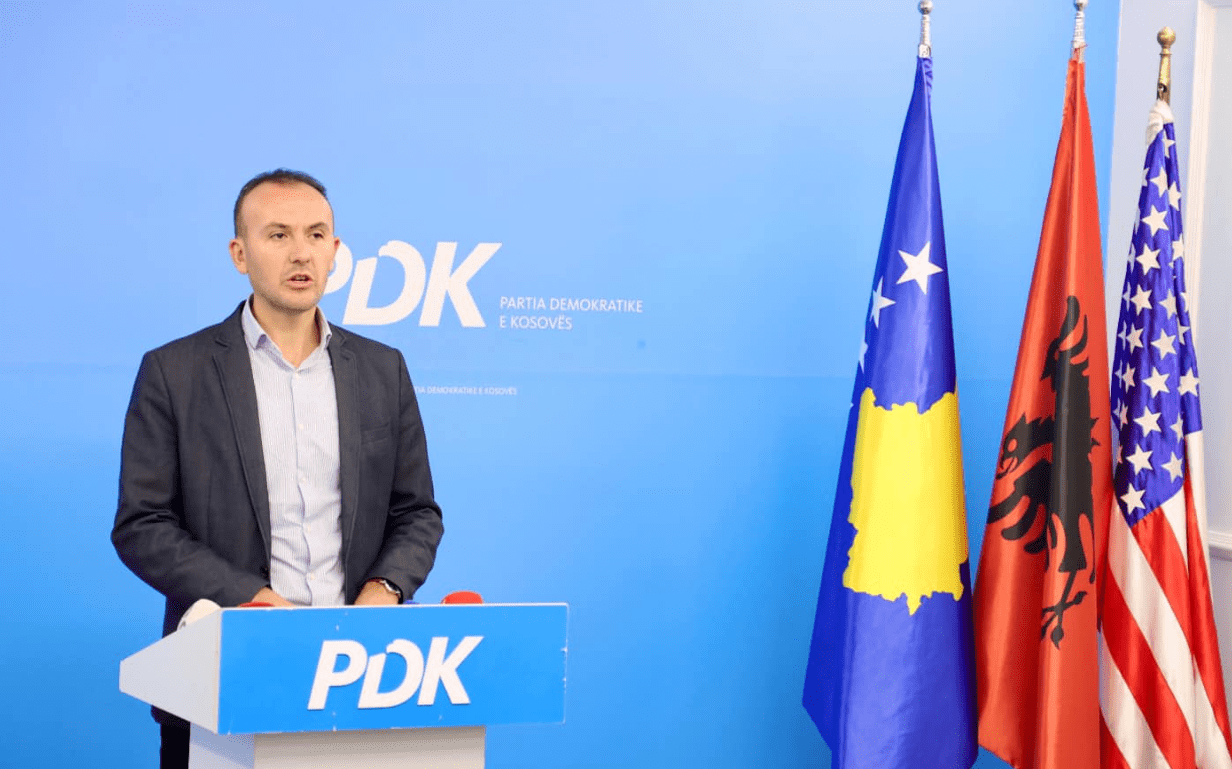 Mustafa i PDK-së: Ligji për çmimet synon kontrollin e tregut, jo mbrojtjen e qytetarëve