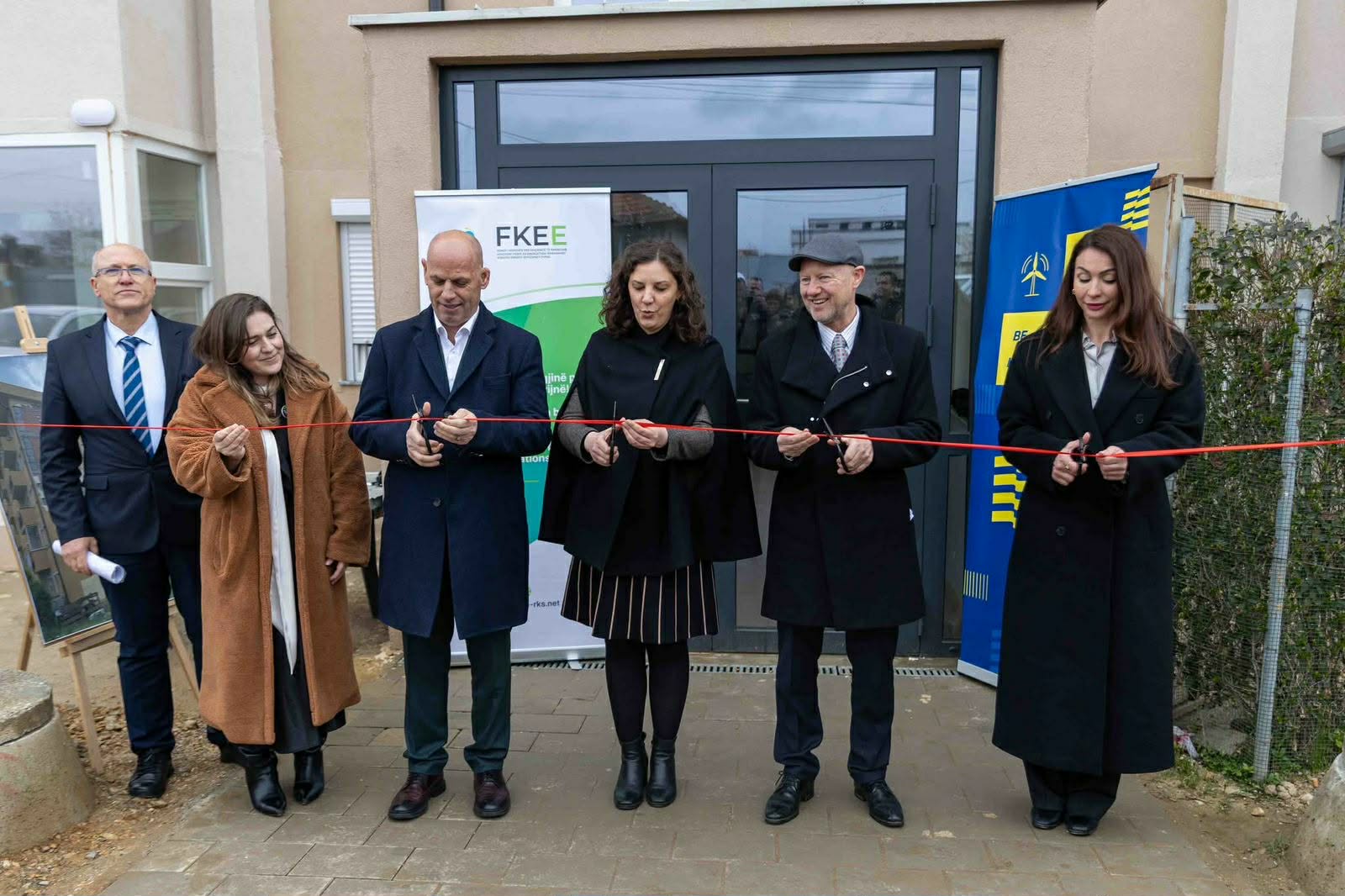 Renovimet e mbështetura nga BE-ja ulin kostot e energjisë dhe përmirësojnë kushtet e jetesës për 107 familje në Obiliq dhe Gllogoc