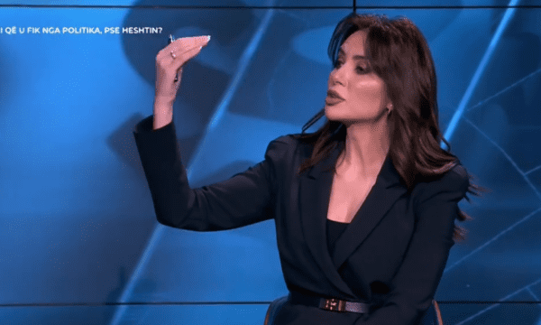 Panelisti me gjuhë vulgare ndaj Grida Dumës: “Fute gishtin ku të duash”, përjashtohet nga studio