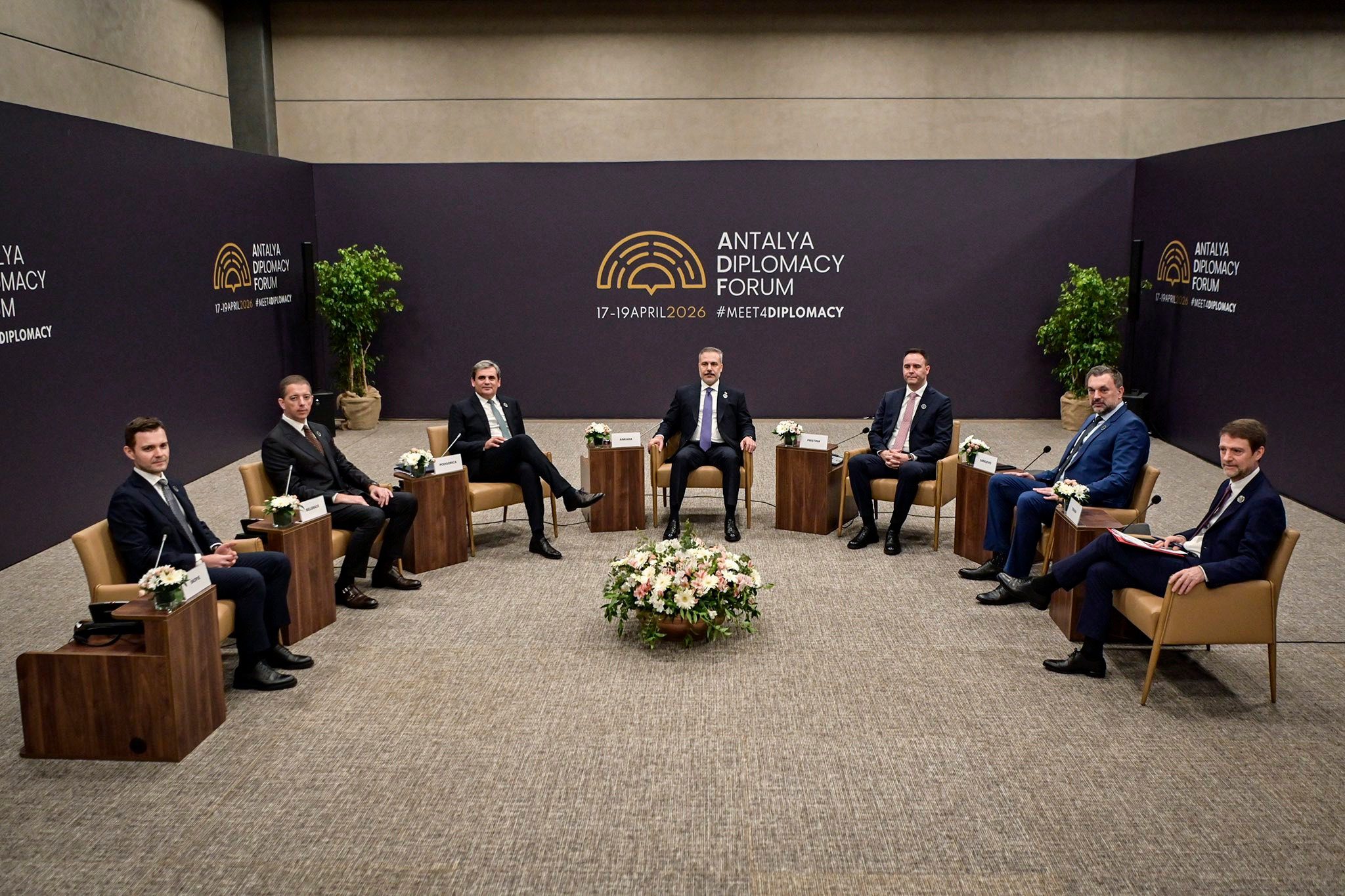 Konjufca nga Turqia: Interesi i Rusisë ta zgjerojë luftën nga Ukraina në Ballkan