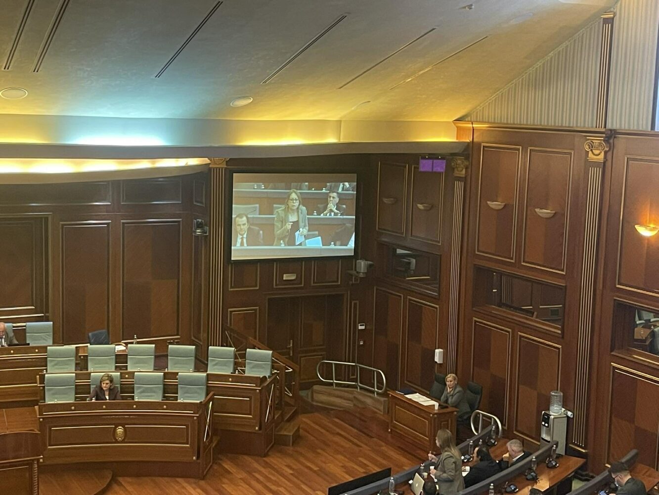 Bajrami i reagon Kusari-Lilës: Duhet të kërkosh falje që në Kuvend ke aprovuar ligj antikushtetues