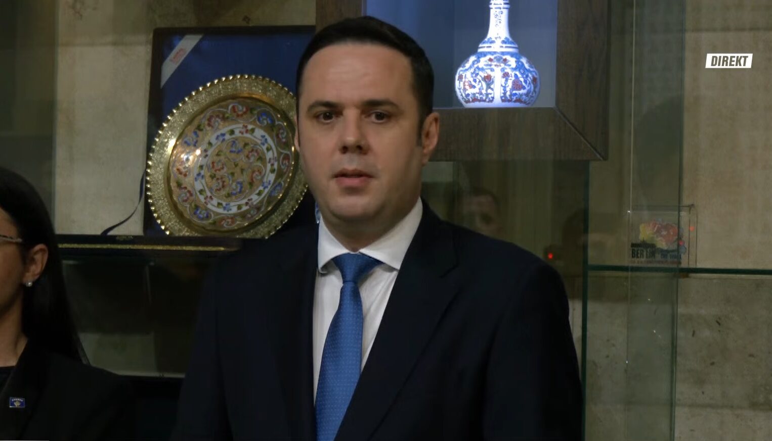 Flet Abdixhiku pas takimit me Osmanin: Darkë miqësore, do të vijmë me lajme të mira