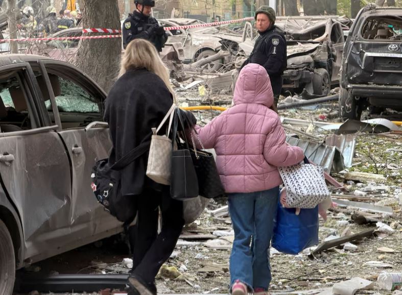 Sulmi i madh rus ndaj Ukrainës vret katër persona