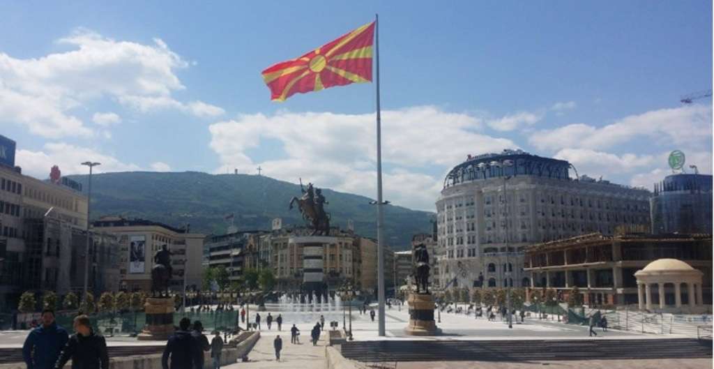 Studentët shqiptarë protestojnë sot në Shkup