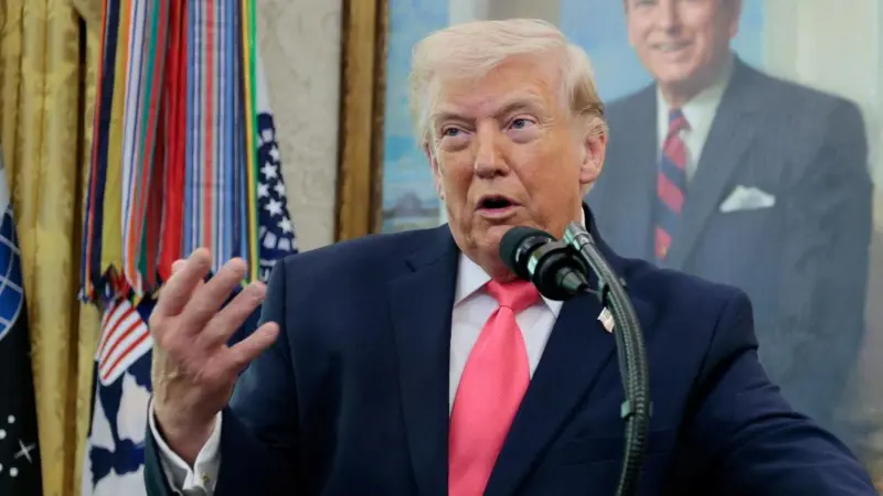 Trump: Ngushtica e Hormuzit do të hapet së shpejti