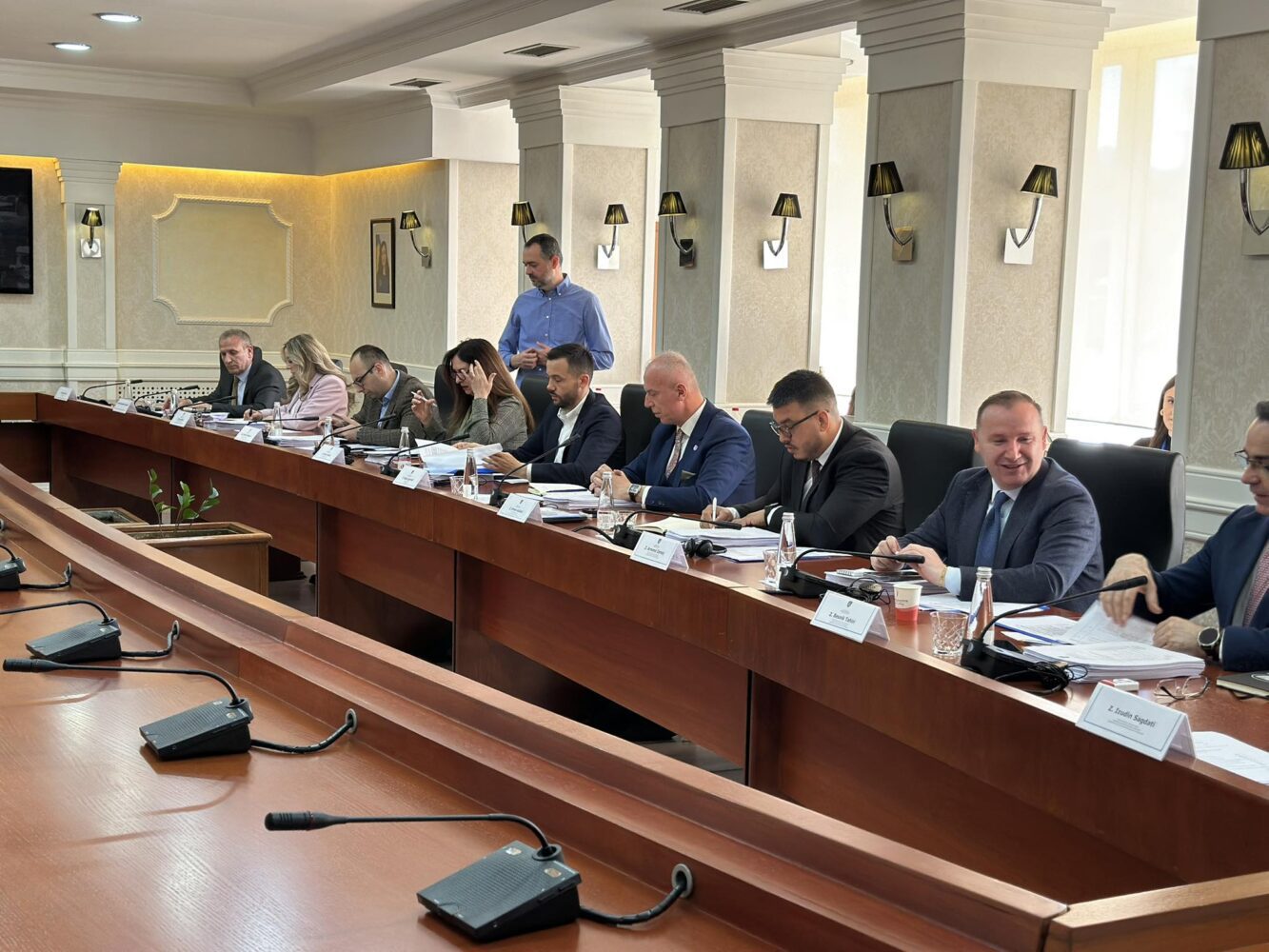 Nis shqyrtimi i kandidatëve për emërim në Gjykatën Kushtetuese