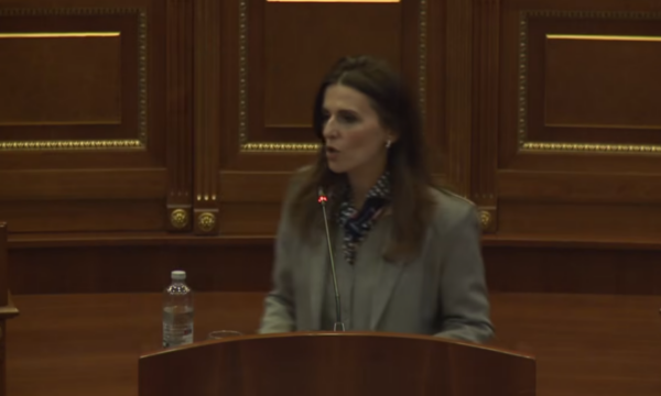 Çitaku: Mungesa e VV-së në seancë, ekstremisht joserioze