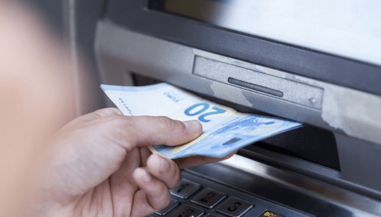 Kica-Xhelili: Shtesat e fëmijëve duhet të trajtohen si bonus në fund të muajit dhe jo si mbijetesë