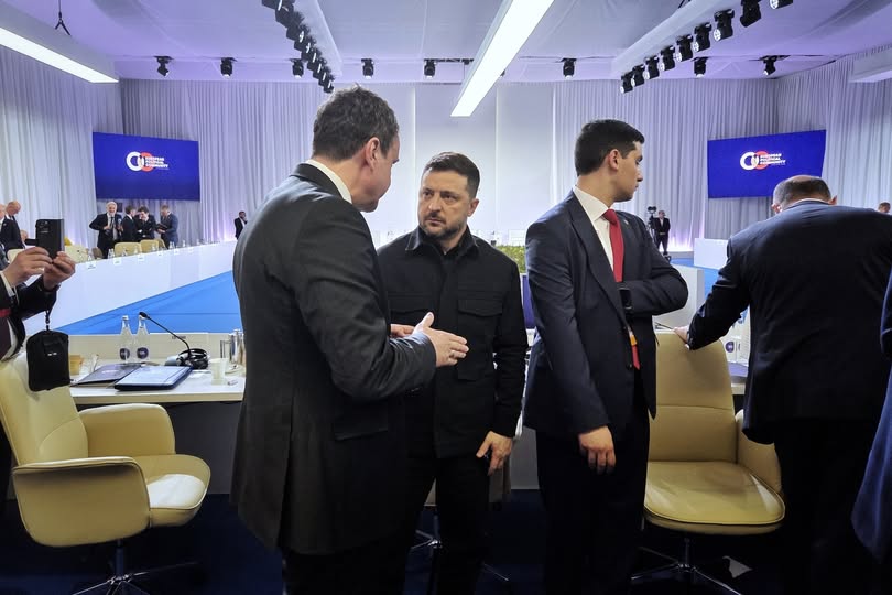 Kurti në Jerevan takohet edhe me Rutten e Zelenskyn