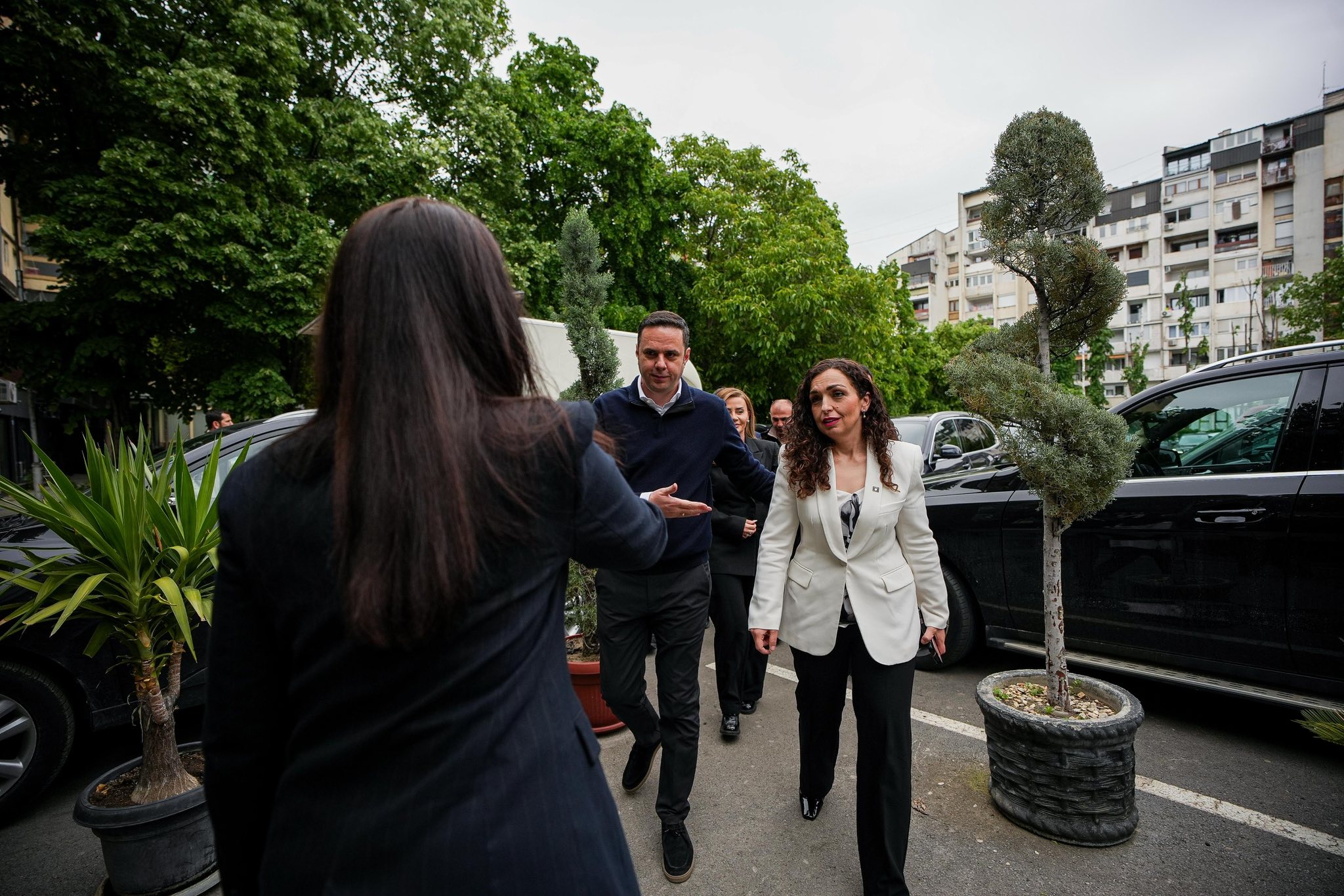Abdixhiku së bashku me Osmanin takohen me mësimdhënësit