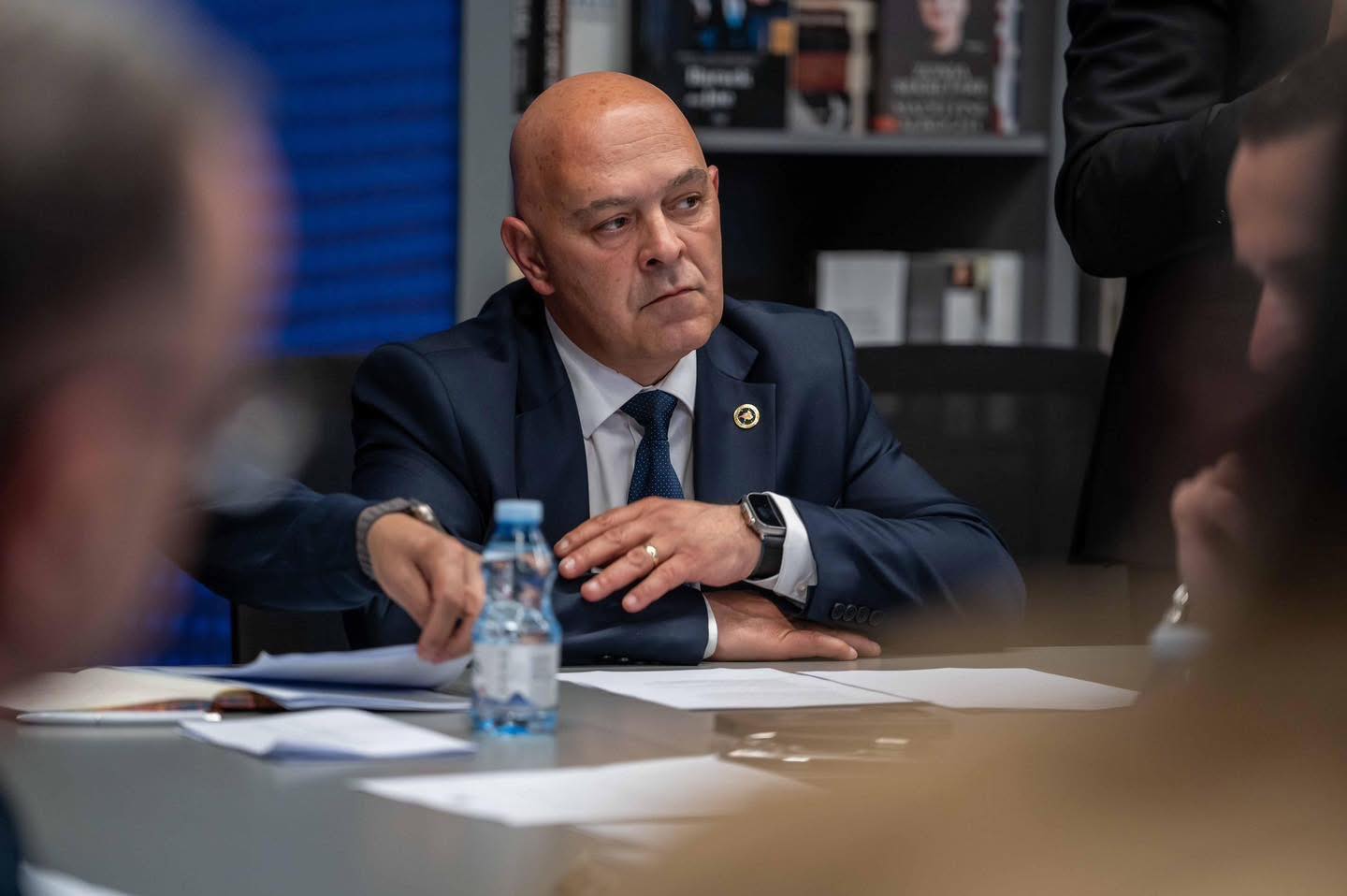 Bartës i listës së AAK dhe kandidat i saj për Kryeministër, Gjini: E pranoj me përgjegjësi të lartë dhe nder