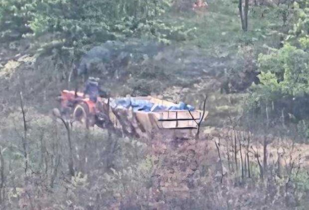 Policia kap burrin që tentoi të fuste rreth 3000 litra vaj motorik nga Serbia në Kosovë